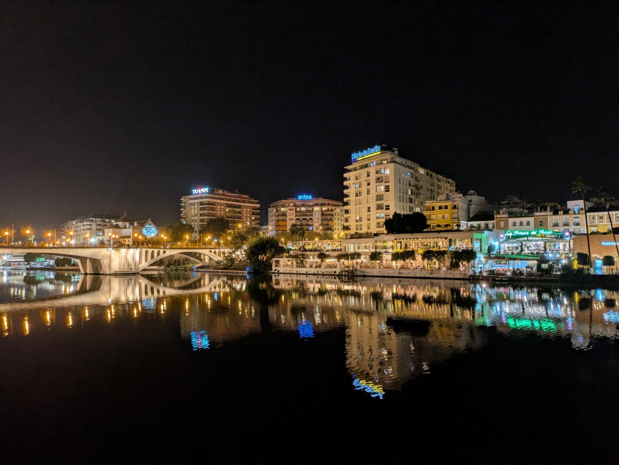 סביליה Sunterrace Loft-Triana'S Star, 10' From City Center! מראה חיצוני תמונה